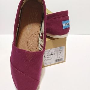 🆕TOMS Wine canvas